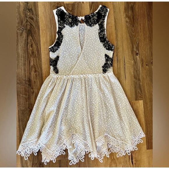 Free People S Romantic‎ Ivory & Black Lace Boho Summer Festival Gypsy Dress NWOT - Picture 4 of 13